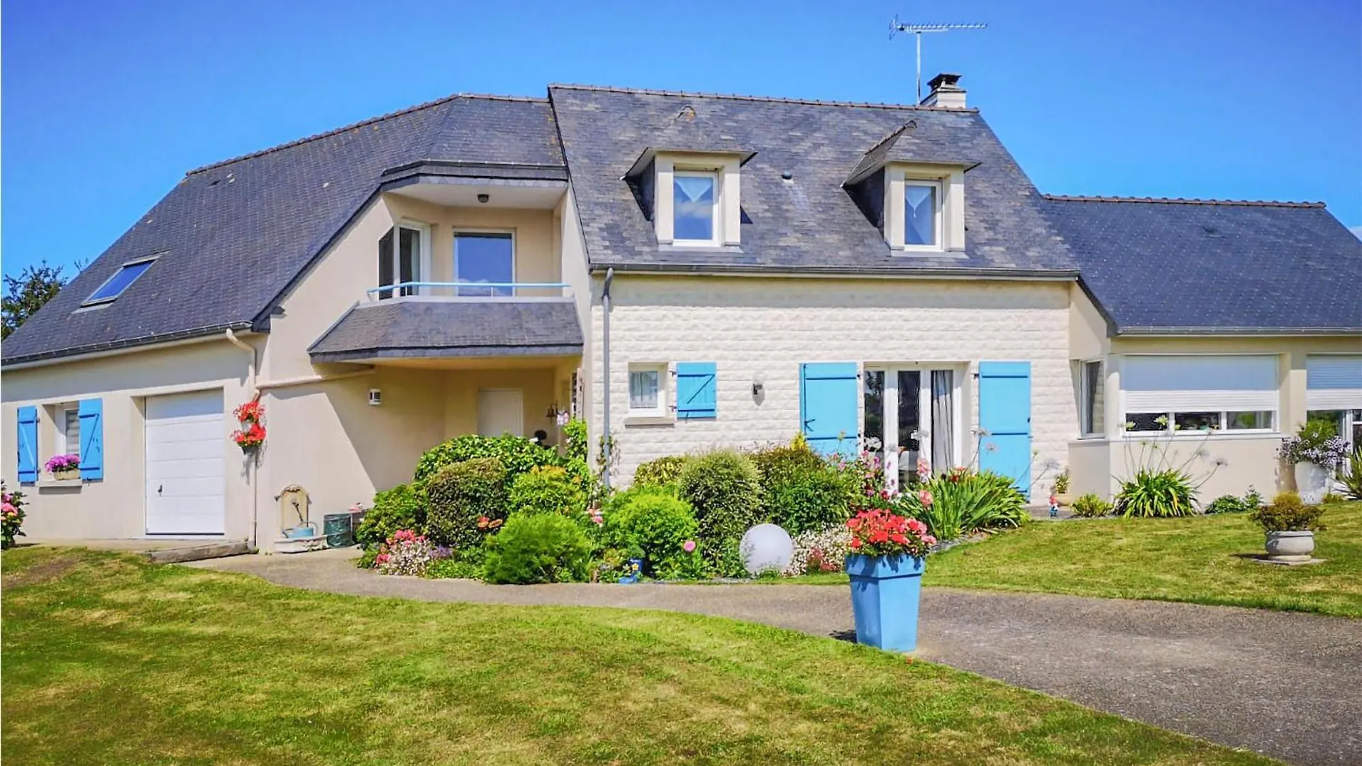 Awesome Apartment In Matignon With Wifi 0*,  Frankrig
